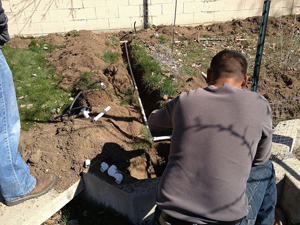 irrigation contractor in Aventura Florida replaces rotten PVC pipe for an in-ground system